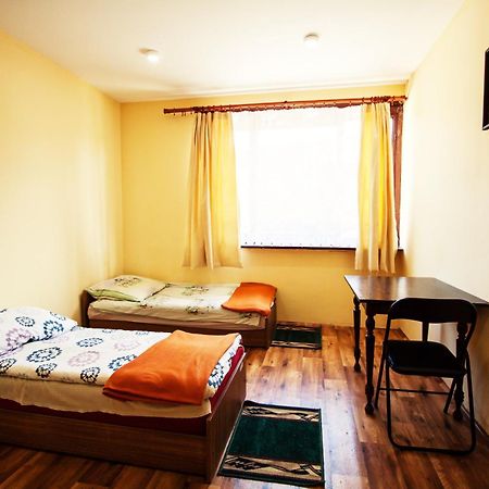 Kremenaros Hostel Ustrzyki Górne Szoba fotó