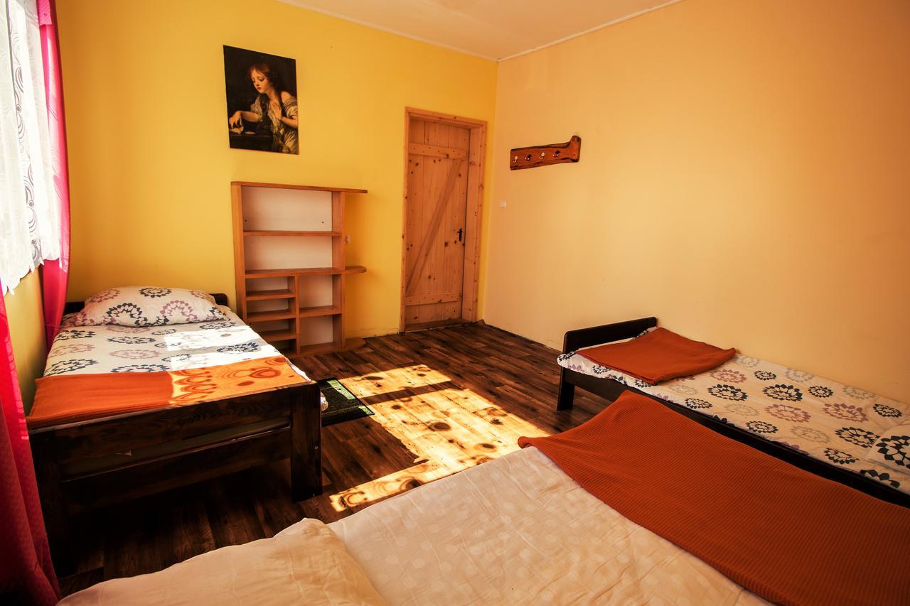 Kremenaros Hostel Ustrzyki Górne Kültér fotó