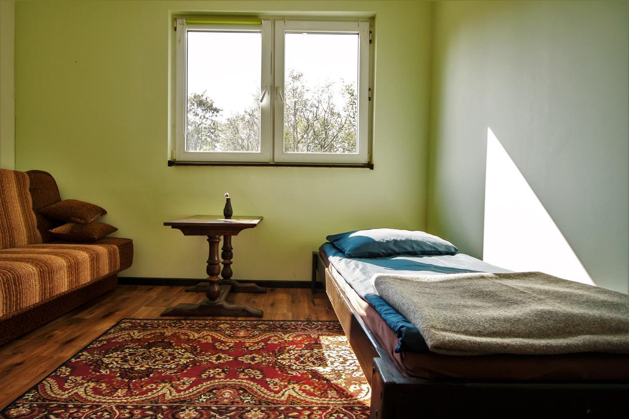Kremenaros Hostel Ustrzyki Górne Kültér fotó