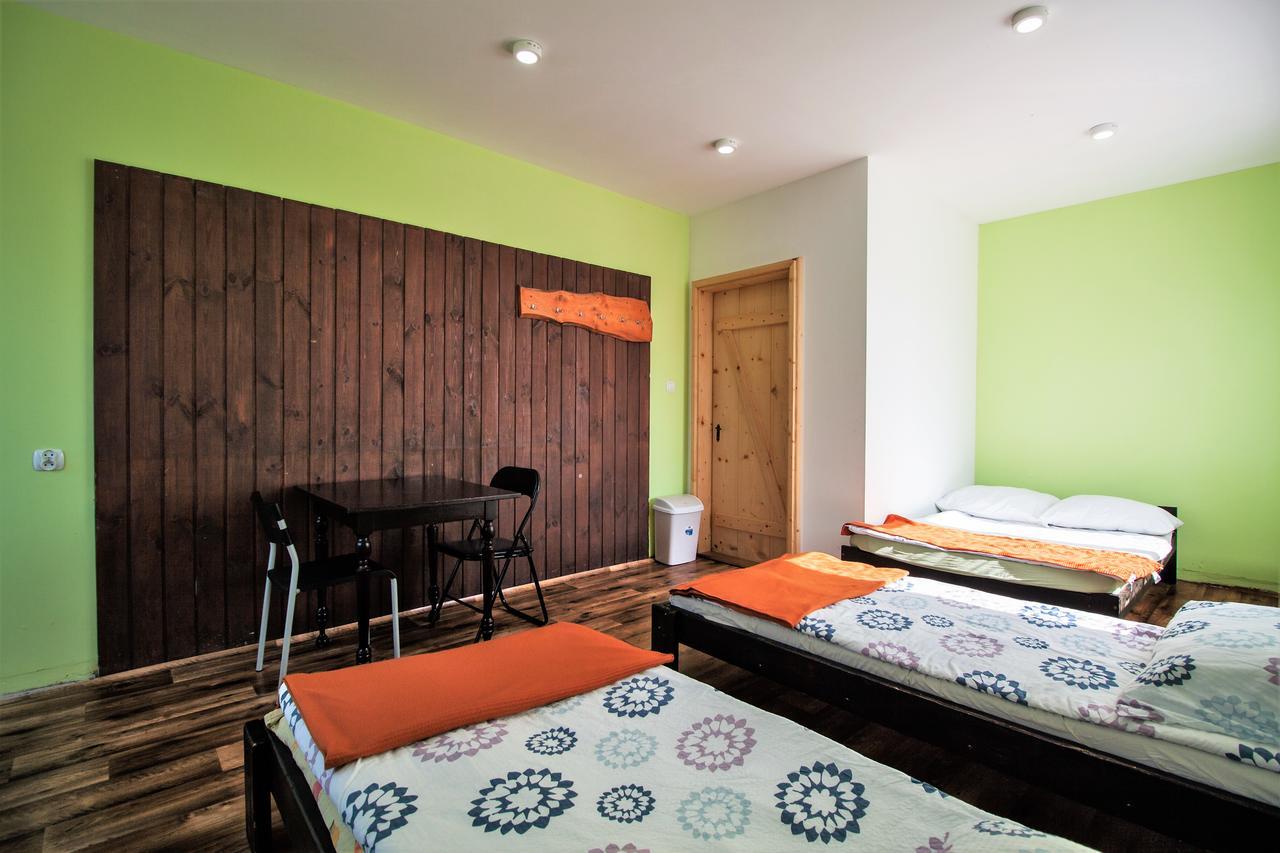 Kremenaros Hostel Ustrzyki Górne Kültér fotó